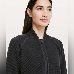 Lululemon On Repeat Bomber